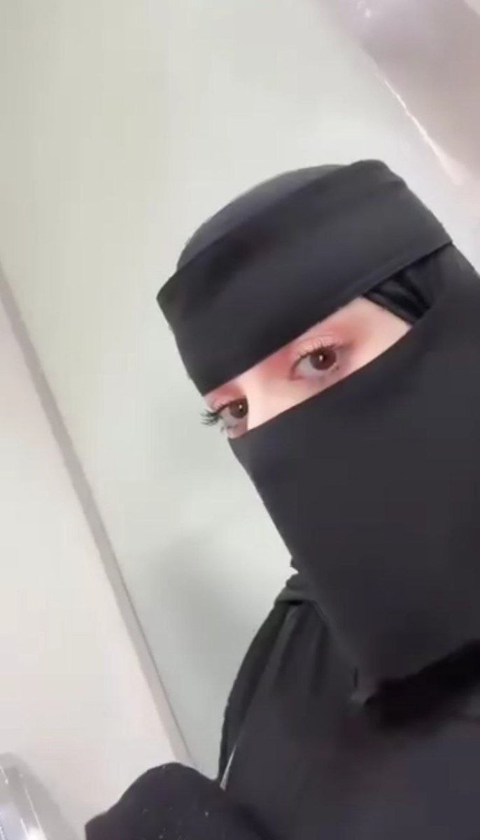 انت الحين في الدوام ولا يم المدام رد بصدق🙂