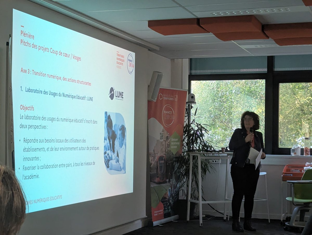 dane_nancy_metz's tweet image. Zoom sur le projet coup de cœur du #TNEVosges au séminaire national #TNE ⤵️
✔️LUNE, Laboratoire des Usages du Numérique Éducatif
✔️La Fabrique de l’innovation : hubs immersifs, ESTIME, #BUN...
Des actions structurantes pour la transition #numérique.
#JTNE
#TNE88
#France2030