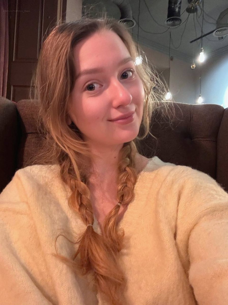 ZoePazzy's tweet image. They say the best is yet to come… but I&apos;m not waiting to make you blush right now 😏💋