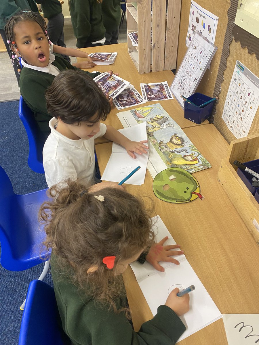 Little Mays EYFS tweet media