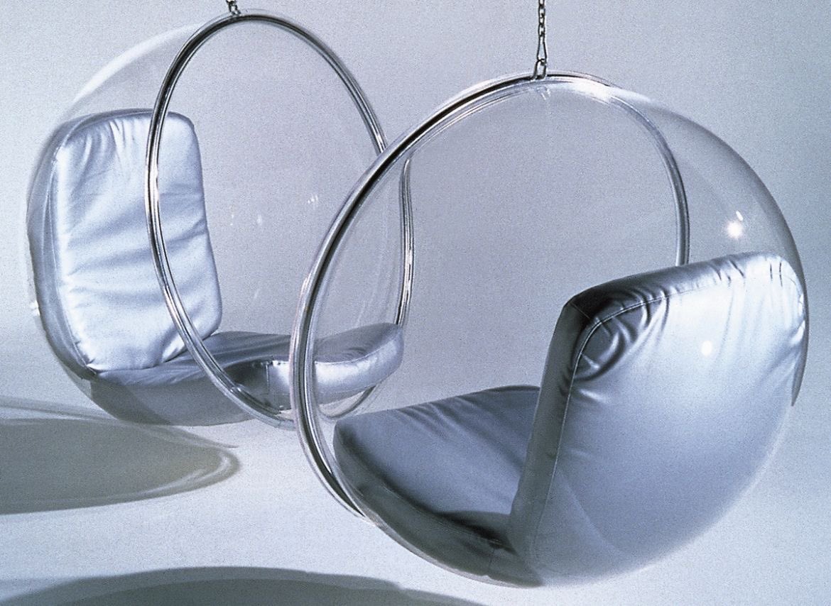 luusssso's tweet image. Space age chairs by Finnish designer Eero Aarnio