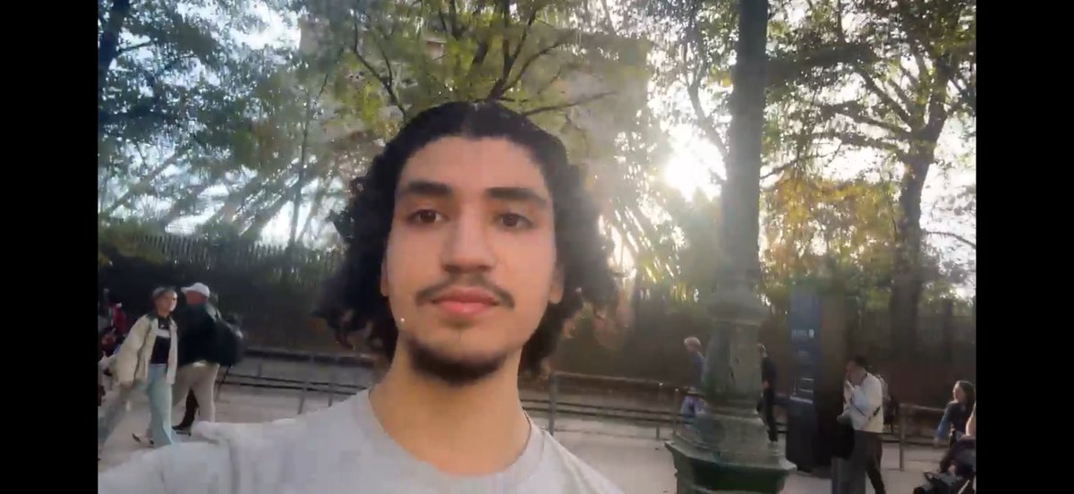 Stream je cours du 94 ( vitry ) à la tour eiffel fini environ 15 km en moins d’1h20 si vs avez kiffé je referai c’était lourd la famille twitch.tv/artskill mtn rdv a 19h pour la cup division 1