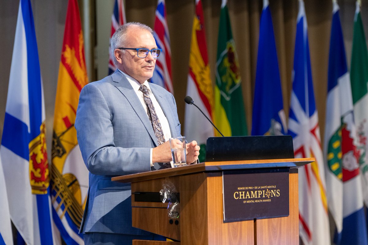 CAMIMH_ACMMSM's tweet image. Thank you to MP Luc Berthold for sharing your story and inspiring others through your openness and courage. Your voice helps break stigma and reminds Canadians that no one should face mental health challenges alone. #CHAMPS2025