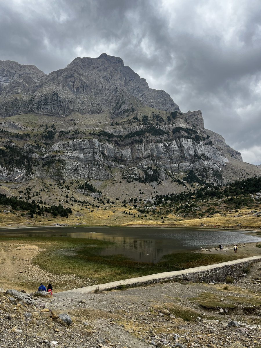 🆕 ¡Nuevo post! 🆕

Te proponemos una excursión en los Prineos de Huesca al Ibón de Piedrafita, ¿te gusta caminar? 🏔️ 

➡️ bit.ly/48krLNB ⬅️

#SpainTB
#pirineos
