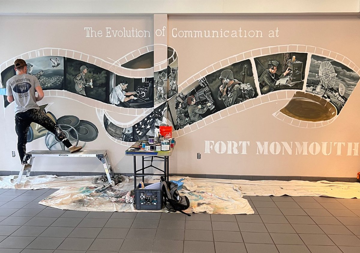 FirstAtlanticCU's tweet image. Thank you to local artist Brendan Ryan for transforming our space with a mural that captures the heart and soul of the U.S. Army Fort Monmouth Base. A beautiful tribute to community, creativity, and the evolution of communications. #MilitaryTribute #EvolutionOfCommunications