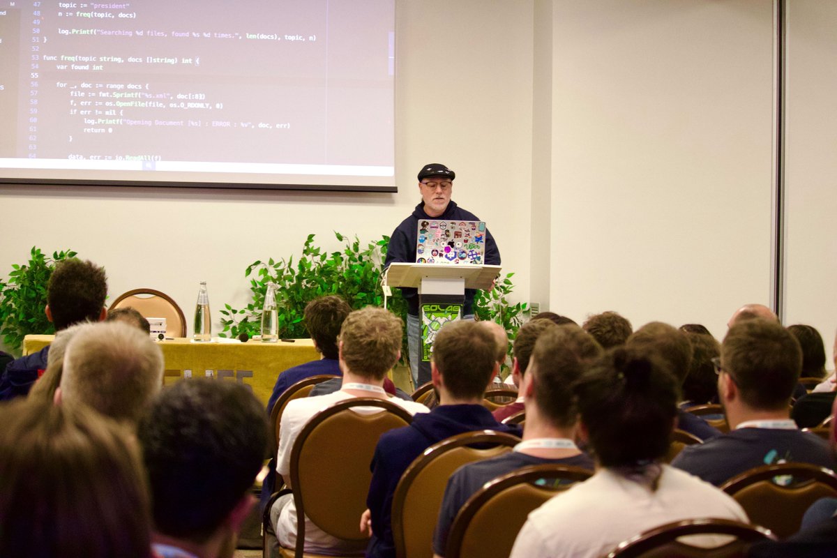 golab_conf's tweet image. Thanks to Bill Kennedy @goinggodotnet for closing this 10th edition of GoLab with his talk “Go’s Trace Tooling and Concurrency”. There’s always something to learn from him! 
#GoLab2025 #GoLang