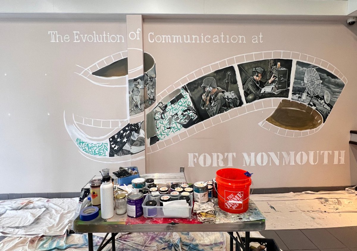 FirstAtlanticCU's tweet image. Thank you to local artist Brendan Ryan for transforming our space with a mural that captures the heart and soul of the U.S. Army Fort Monmouth Base. A beautiful tribute to community, creativity, and the evolution of communications. #MilitaryTribute #EvolutionOfCommunications