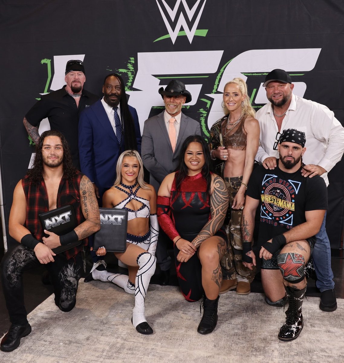 ThunderKeck's tweet image. #WWELFG