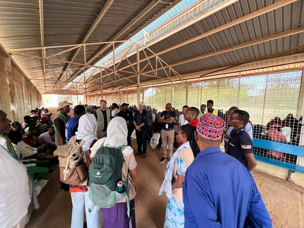 RRDO2022's tweet photo. @ECHO joined @UN , @WFP, @Acted  &amp; @RRDO in a joint mission to Dadaab (DMO &amp; IFO) to assess ongoing humanitarian efforts, identify gaps and strengthen coordination. #HumanitarianAid #Dadaab https://t.co/vf4PMBWAJQ