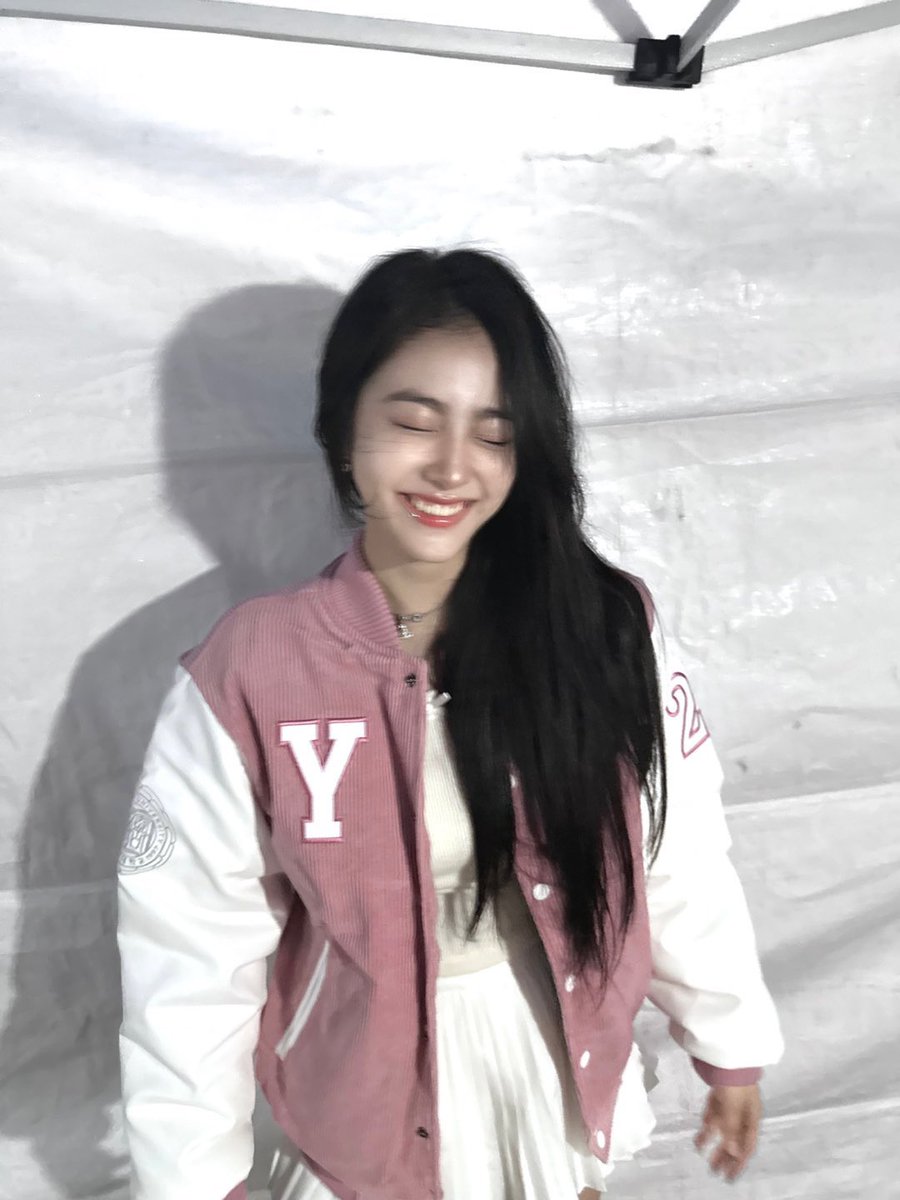 sparklingrose_7's tweet photo. 시간이 걸려도 그대 반드시 행복해지세요 https://t.co/fou37cguFw