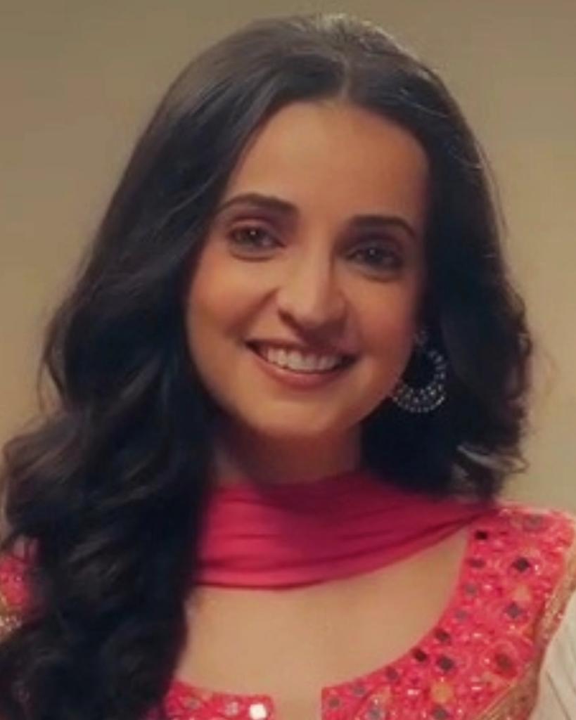 Kisi ko nazar na lage 🧿🫶❤️

#SanayaIrani