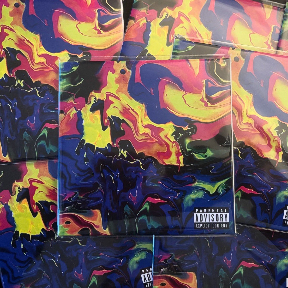 DestructLA's tweet image. Hot off the Press 🔥…
I’ll be having Limited Edition CD’s💽 of my latest album #TheCanvasNeverLies 🎨🔊 while on tour
🎨: @emancip8d
📷: #TheResidentPeople
