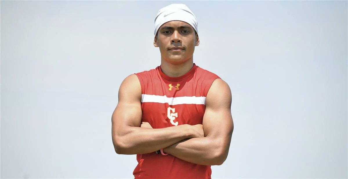 TomLoy247's tweet photo. — Loaded list of expected visitors for @uscfb — 

247Sports has you covered with a look at all of the expected recruits headed West to check out the USC Trojans this weekend for their matchup with Michigan.

VIP Update: https://t.co/Nk8FNhZyE2

@247Sports / @ThePeristyle