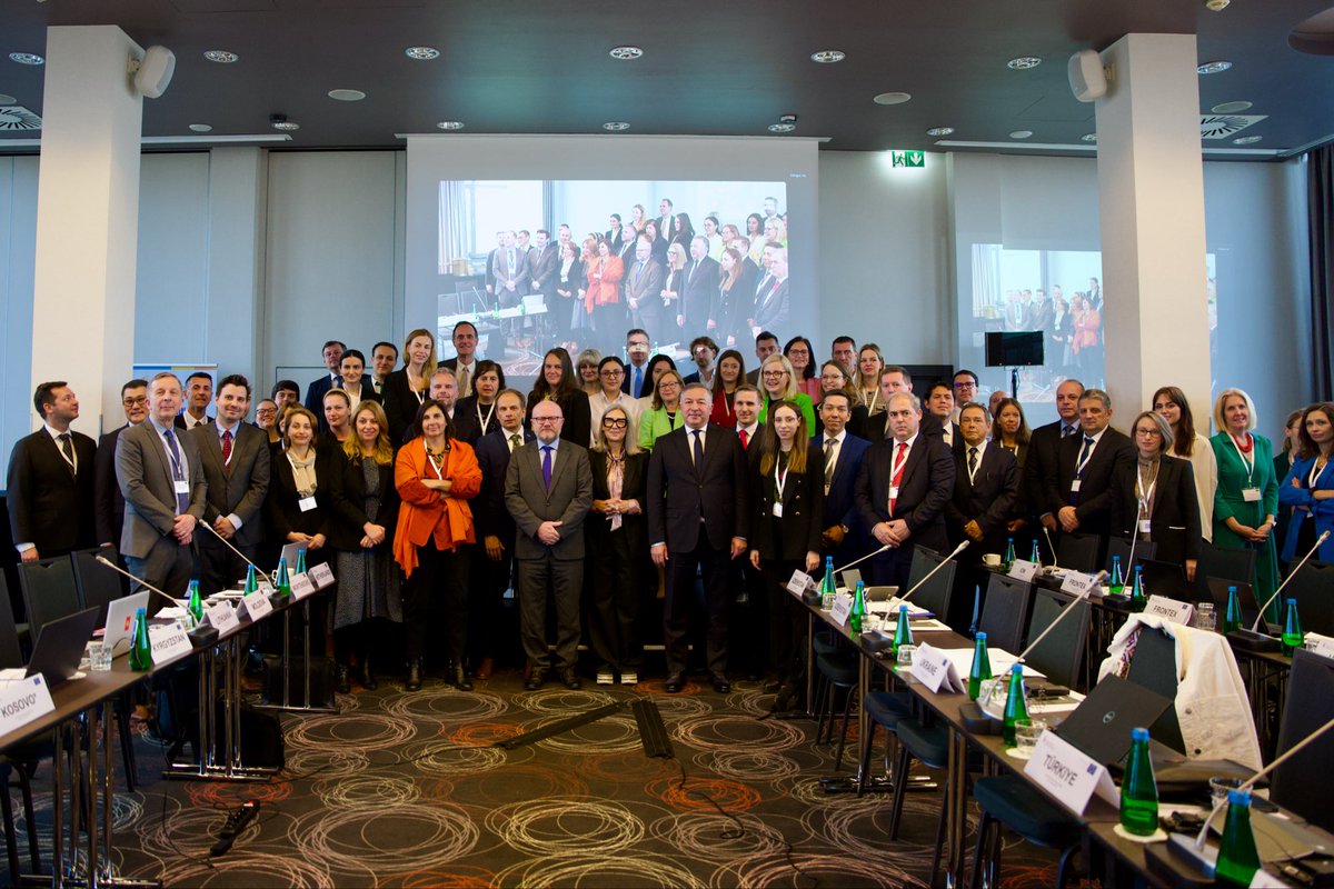 IOM_ECA's tweet photo. IOM Regional Director for Europe and Central Asia @ArthurErken joins the #PragueProces Senior Official's Meeting in Poland.
 
His message: #Migration remains one of the defining features of our societies.
 
IOM remains committed to a fruitful collaboration with the Prague Process https://t.co/TsHS0tzOoF