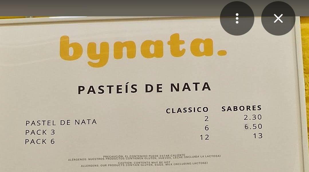 bcnflop's tweet photo. @Bcnsingular El preu és exagerat. 2€ per un pasteis de nata està fora mida. I a més fan unes promocions curioses, perquè no et descompten res. Compres 6, 12€...
Mires altres llocs com A Casa Portuguesa i valen 1.60€, 8€ si en compres 6. No són barats tampoc, però preu més raonable. https://t.co/Rqow1vky47