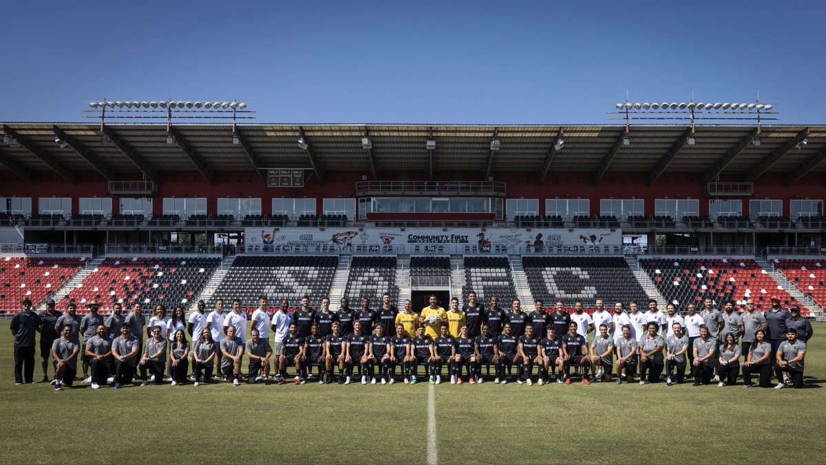 La Familia ❤️🖤