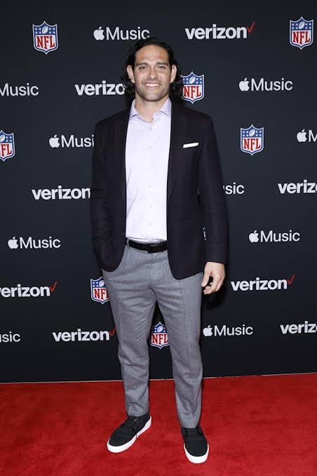 sandropacheco71's tweet image. Lawyers for #PerryTole #Filed the #Lawsuit on Monday October 6, 2025 in #IndianasMarionSuperiorCourt, seeking an unspecified amount in actual and punitive damages, as well as attorney's fees. The #Lawsuit accuses #Sanchez of instigating a fight with #Tole late Saturday night