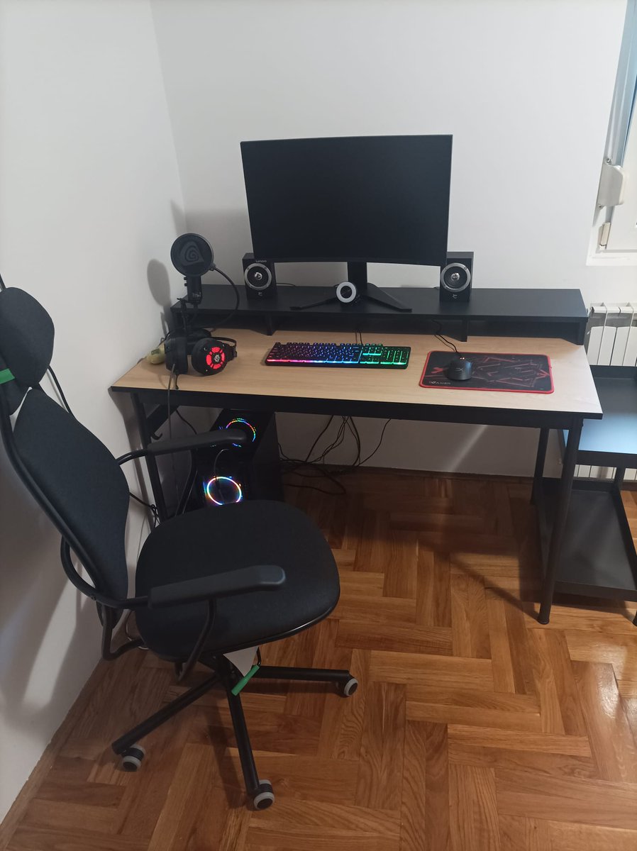 Not chess related, but I'm loving my new setup! 😍

Gaming will go crazy 😂