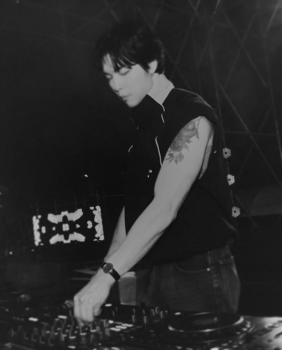 blackndwrite's tweet image. 