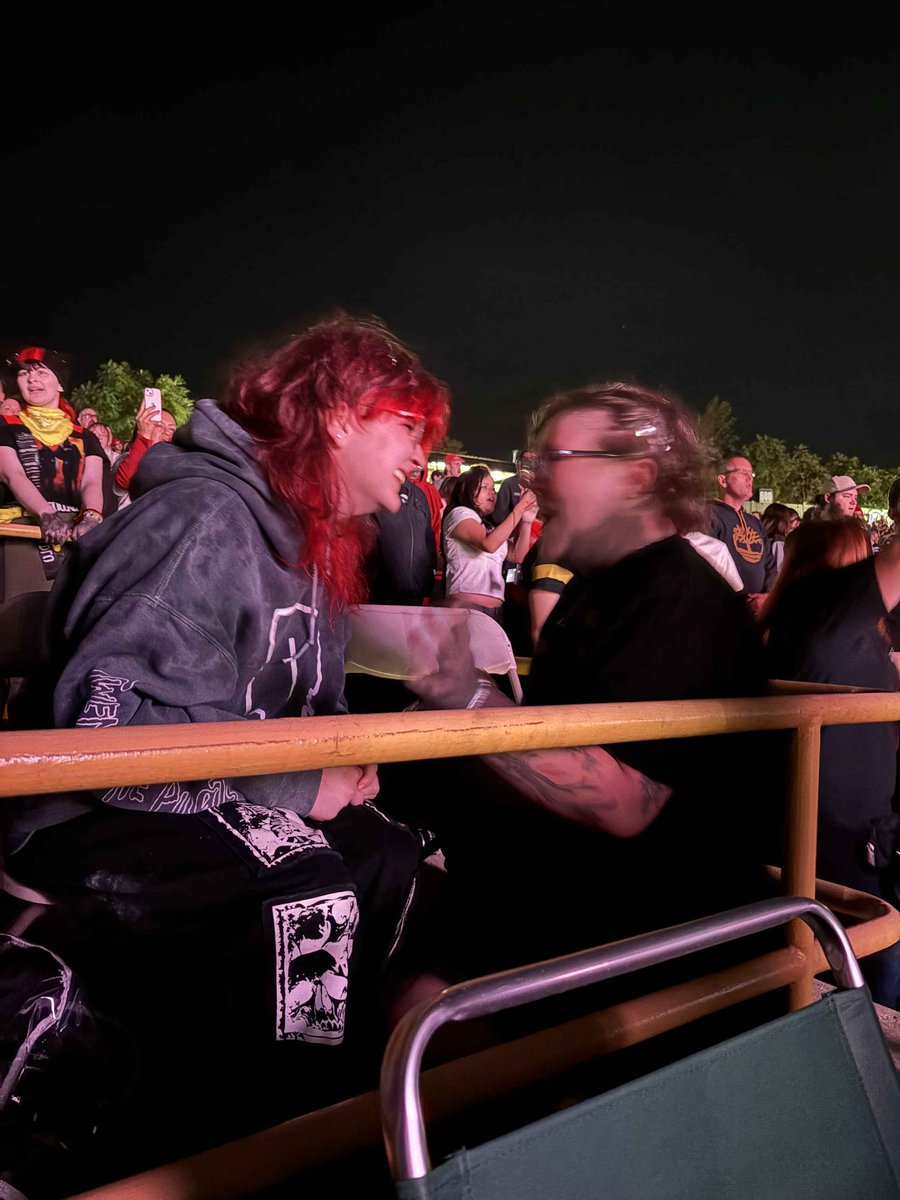 formidable_exe's tweet photo. @FREElNLEATHER I got engaged at Hartford 🤍 https://t.co/B5kaX8nS1s