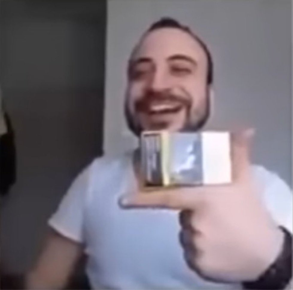 akşam yemeğinden sonra tatlı tatlı bastırıp saat 11-12 olunca anasının amına kaçan uyku oçu