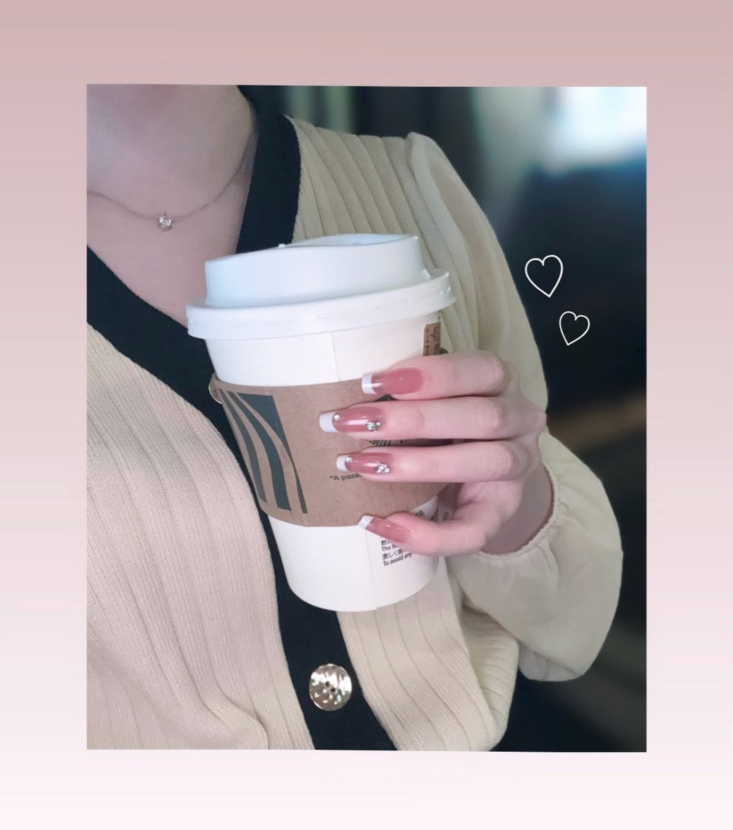oshiiii___o's tweet photo. SHEINのネイルチップ当たりだった👼🏻✨
短めチップだから普段使いしやすい💯
商品ID:17811093 https://t.co/zuTatTh3yA
