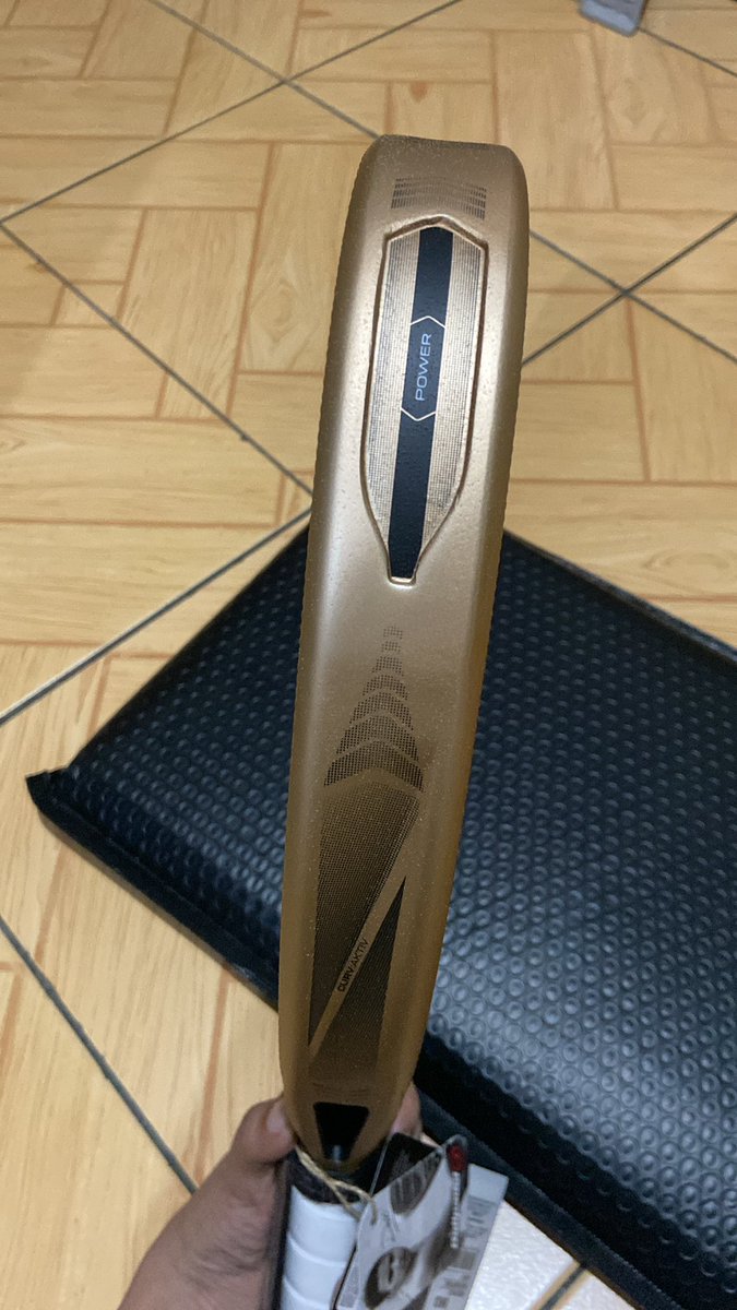 sailorpath's tweet photo. WTS
VERTEX BULLPADEL 2025
Brand new inbox
Racket shape: Diamond Frame material: Carbon
Face material: Fibrix
Face finish: Rough
Weight: 350gr

Minat DM https://t.co/TQqbY7mB5E