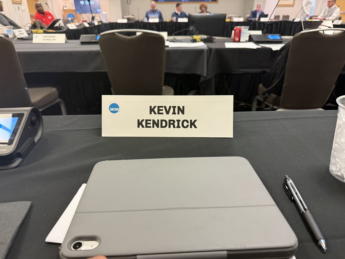 DrKevinDK's tweet photo. My office for the week: a few conference tables, name tags, and big ideas. Let’s make it count. #pathway #learnlead https://t.co/YZodFnn1w7