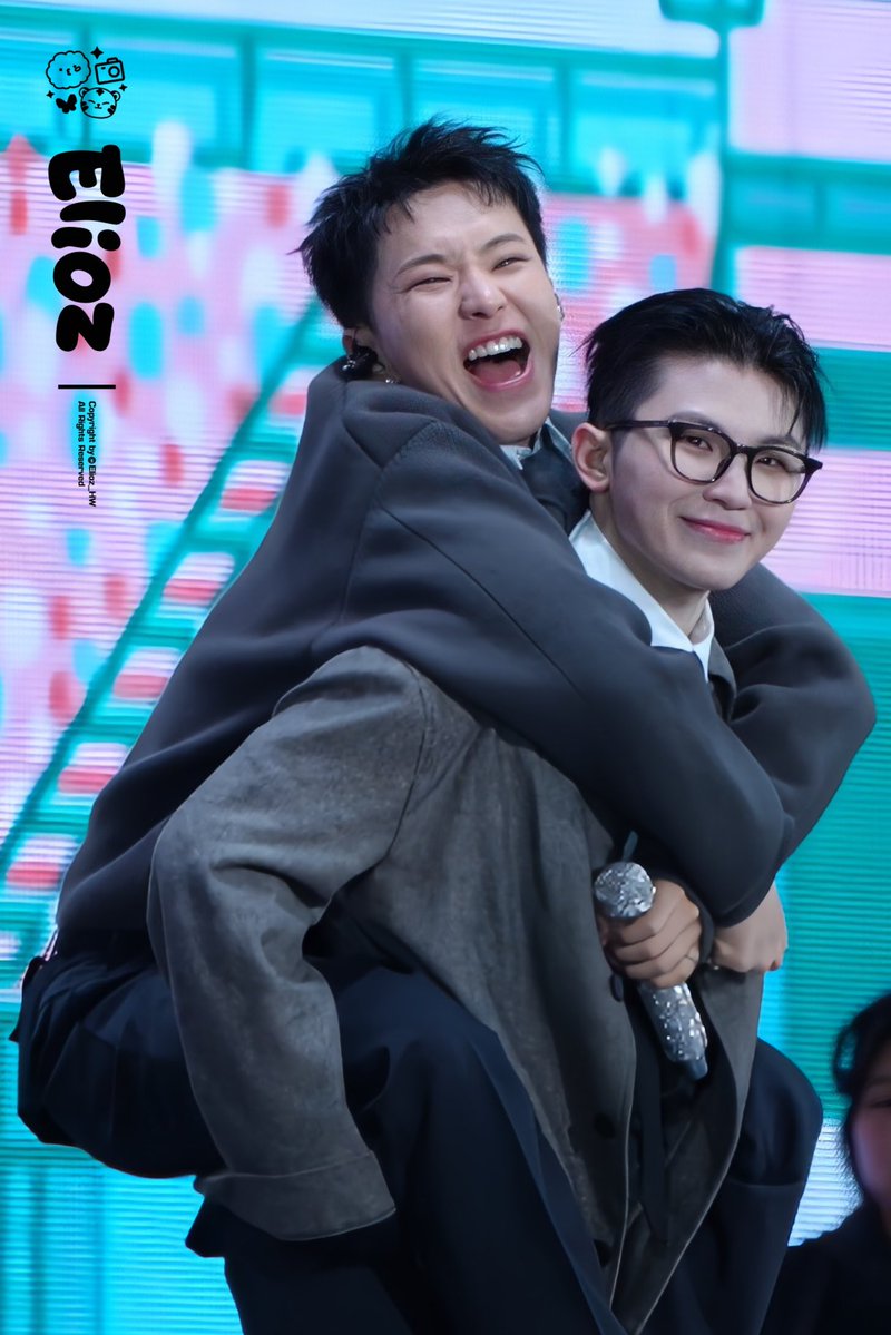 peak hoshi happiness 😭