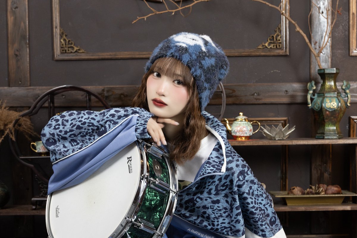 またすごいの出てきたな #うたたねzzz #全員可愛いガールズバンド