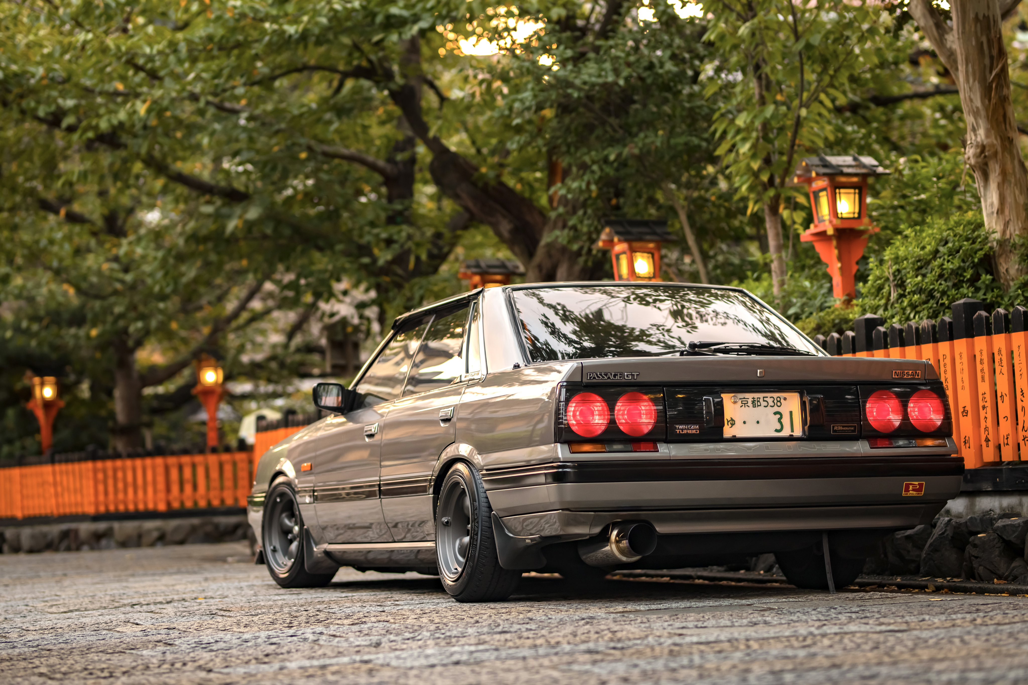★これは何者か！TOA FD-20 本格プロフェッショナル機へにいざない！　♪ NISSAN あ、安部礼司] トートバッグ（ロイヤルブルー）BEYOND