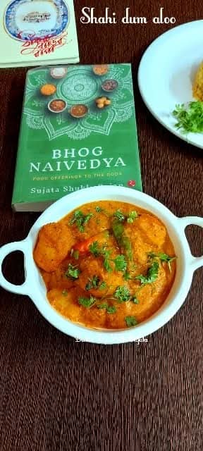 Shahi dum aloo. A no onion garlic rich creamy and delicious curry. Easy to make spicy and flavorful curry to paired with puri, paratha, roti, fried rice, jeera rice or pulao. batterupwithsujata.com/2021/10/shahi-…
