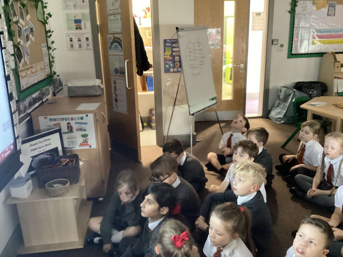 MapleTree_GSP's tweet image. In our My Happy Mind session today, we practised our Happy Breathing which wakes up our Prefrontal Cortex and Hippocampus which help us to be at our best.
#greatsankeypshe
#MyHappyMind
