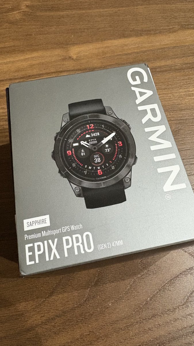 my new gear...
エントリーグレードのvivosmart 5から買い換えだけど、全てが違いすぎて使い方が全く分かりません😇