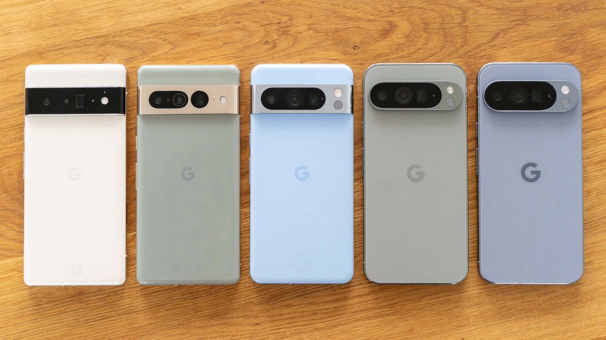 Welches Google Pixel Design findet ihr am besten? 🤔
Ihr seht hier übrigens Pixel 6 Pro (links) bis Pixel 10 Pro XL (rechts) 👏
