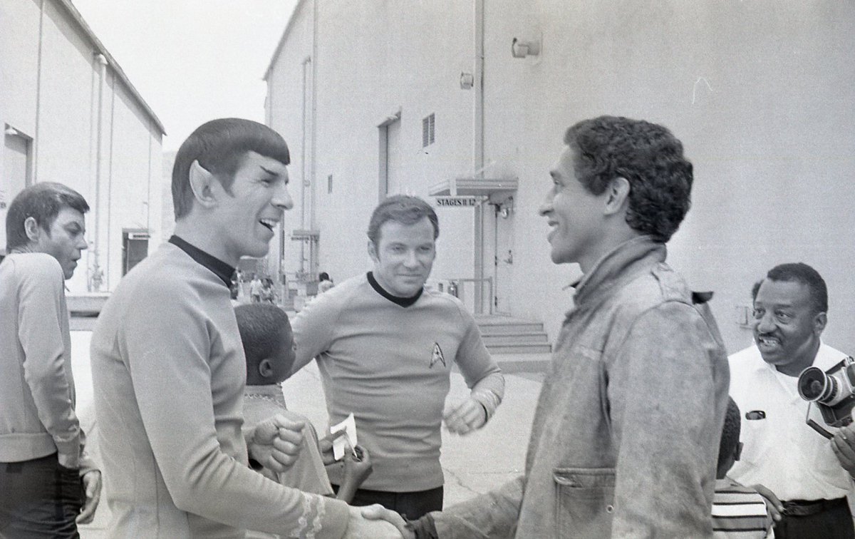 miri_plt's tweet image. #leonardnimoy
#deforestkelley
#williamshatner
#StarTrek