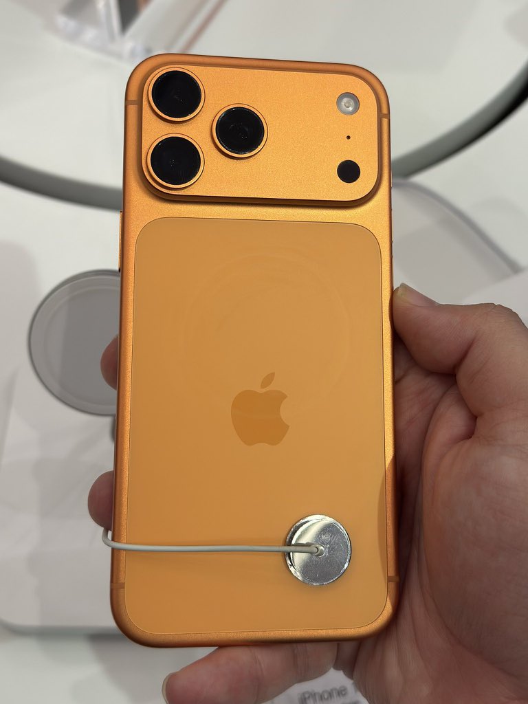 بابیل tweet media