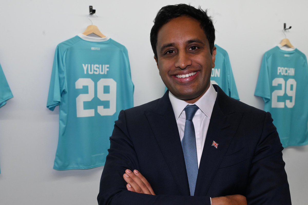 Good afternoon Reformers 

Let’s get <a href="/ZiaYusufUK/">Zia Yusuf</a> above 100,000 followers this week.

Please share.

Thanks.