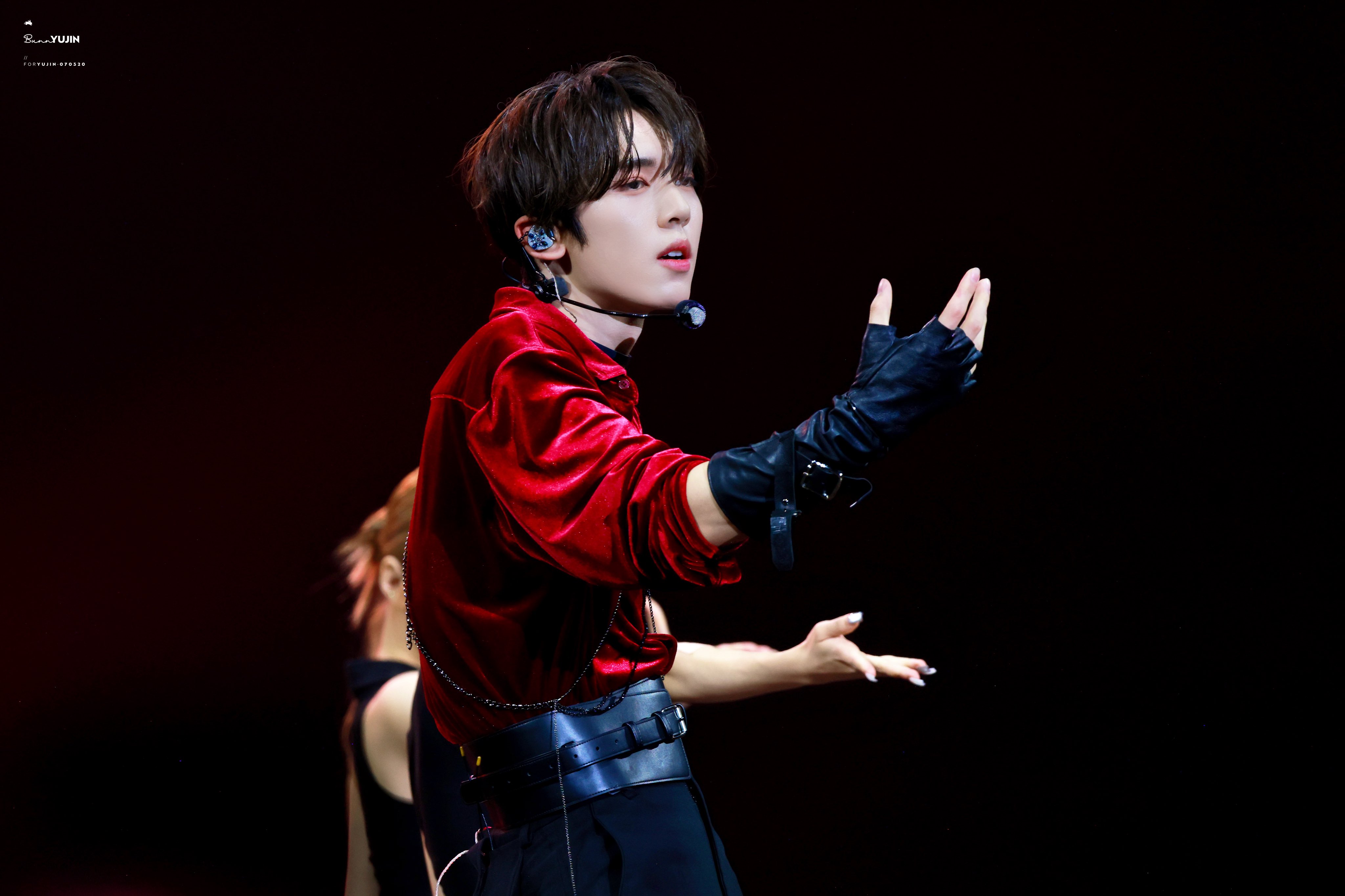 なゆん 241227 AAA RunRun #한유진 #HANYUJIN #ハンユジン #韓維辰