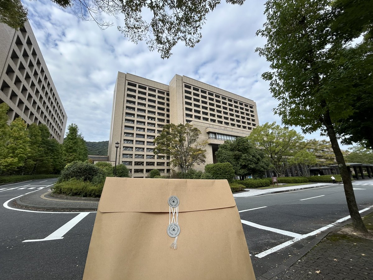 yamadaigakuhi's tweet photo. 【プレスリリース】
赤旗以外のメディアが地元のものも含めて、山大の授業料値上げを報じないため、プレスリリースに行ってきました🚗どこか1社でも報じてくれたら嬉しいですが、大学の学外委員(経営協議会)にメディア関係者も入っているため、圧力がかかっていなければいいですが… https://t.co/qsH9ZEMmOr