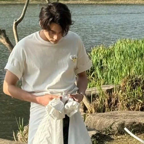 a #chengwei short au
teach me to breathe where you do,