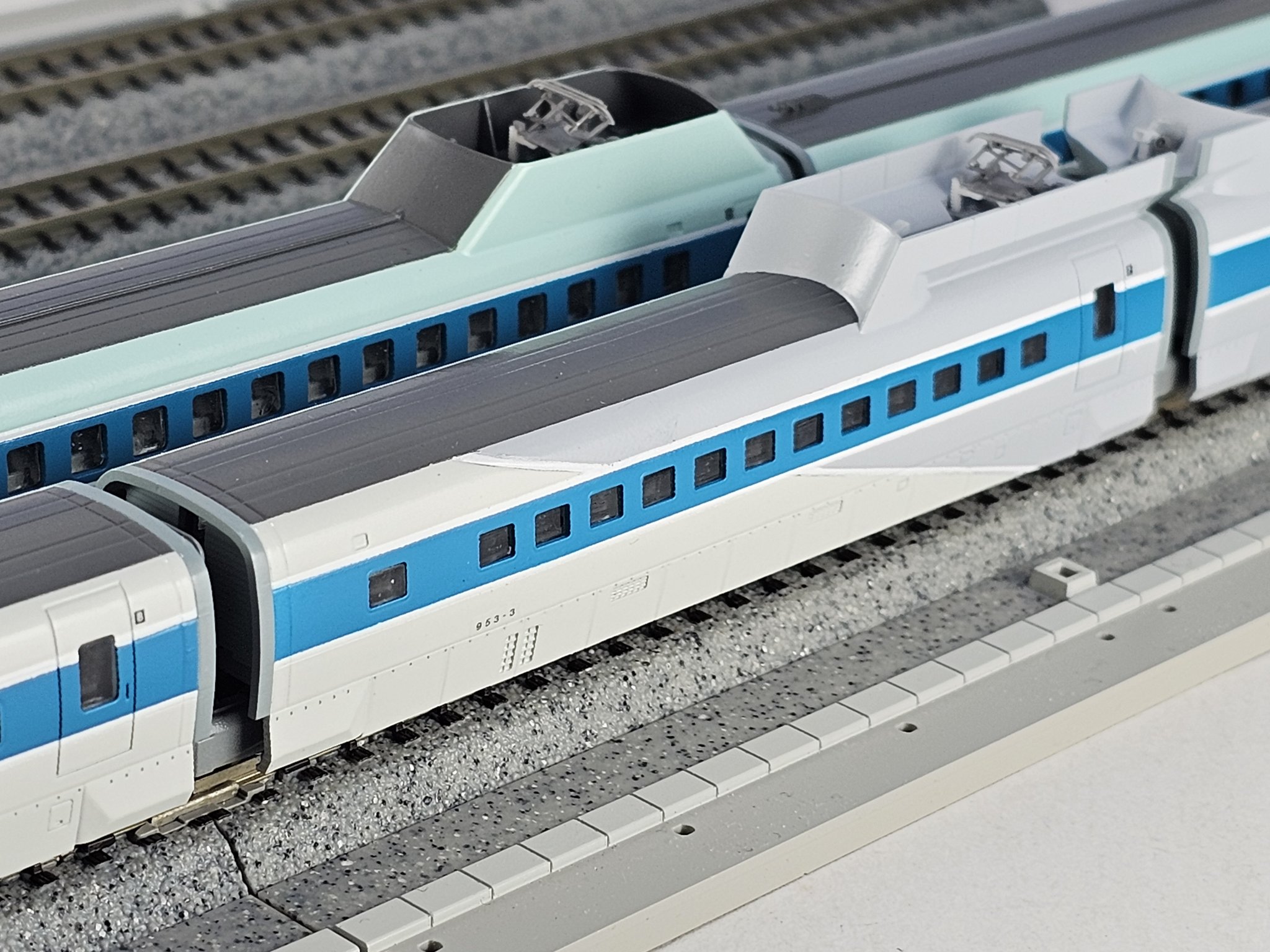 鉄道バラ文字 京阪電鉄 8009 (京阪8000系) 車両ガイド | レイルラボ(RailLab)