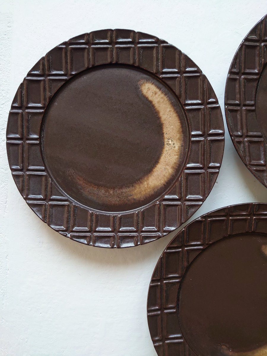 tama10 クッキー 皿のみ tama10 クッキー 皿のみ 南部鉄器と湯呑み