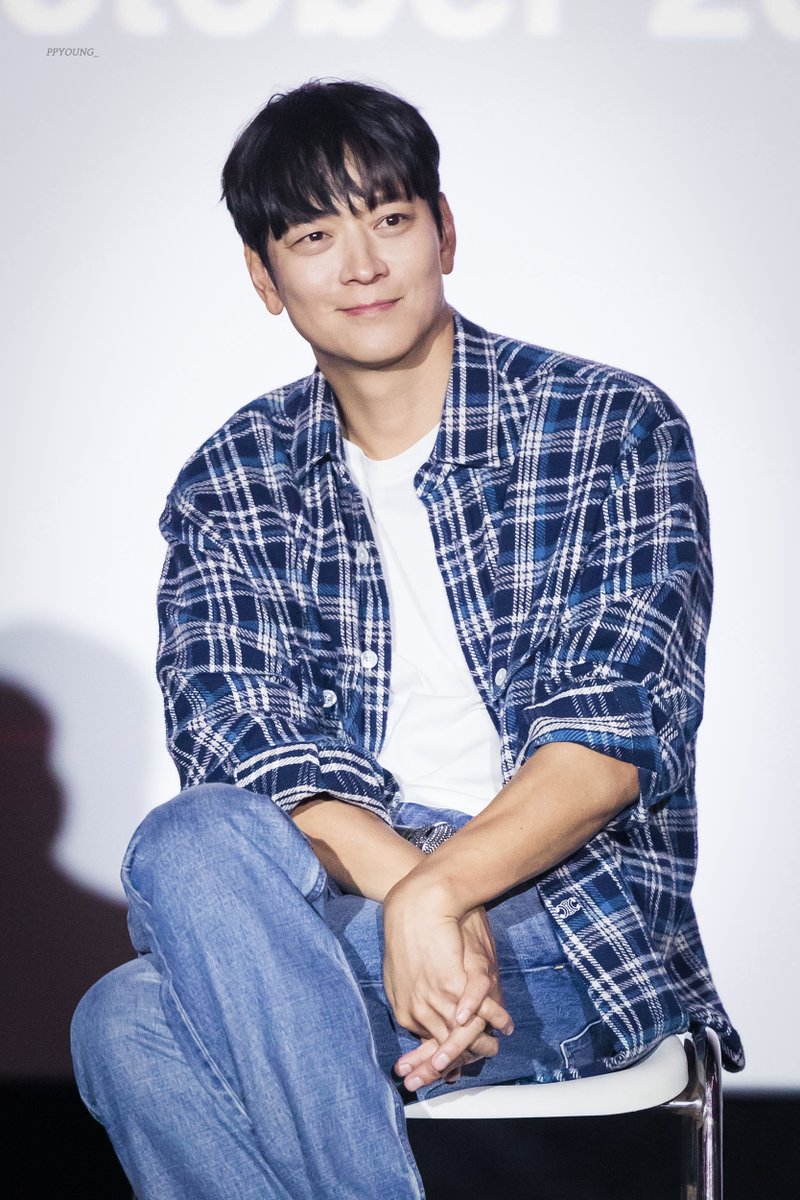 PPYoung_'s tweet photo. 241004 전란 GV
#강동원

동원선배 우쭐 미소 😽 https://t.co/TpJxyqjxWs