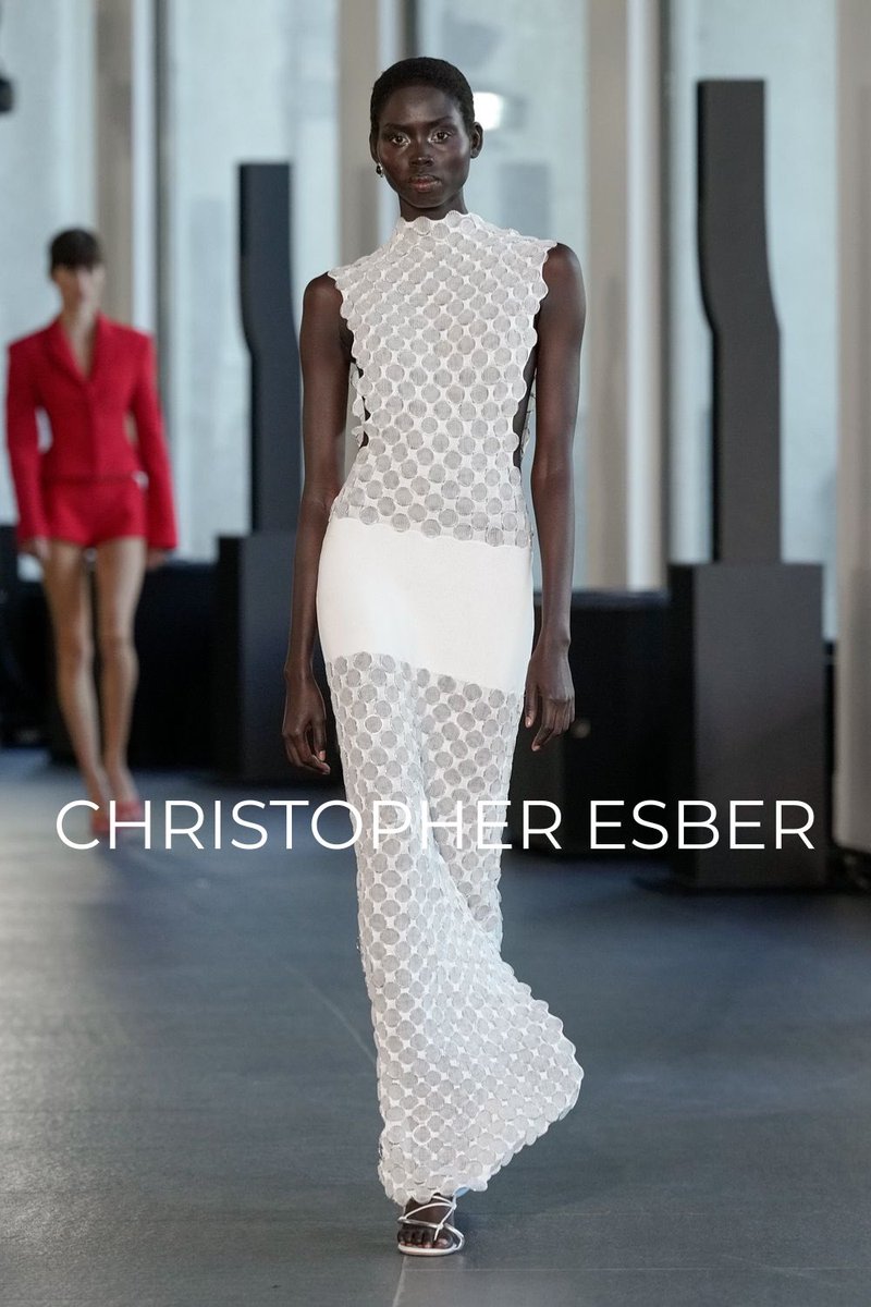 correctmodel's tweet image. christopher_esber spring summer 2026
#firstviewphoto #christopheresber #pretaporter #pfw #runwayshow #womenswear #pfwss26 #ParisFashionWeek