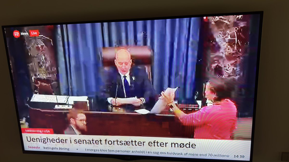 Efter små 2 år som tilfreds kunde hos <a href="/3Danmark/">3 Danmark</a> med deres wi-fi router på sim, er der tiden til at finde en ny udbyder.
Billedekvalitet er som 350 dpi og deres support kan ikke hjælp.
Jeg skulle alle trinene igennem igen som jeg havde gjort på forhånden.
Nogle anbefalinger til ny