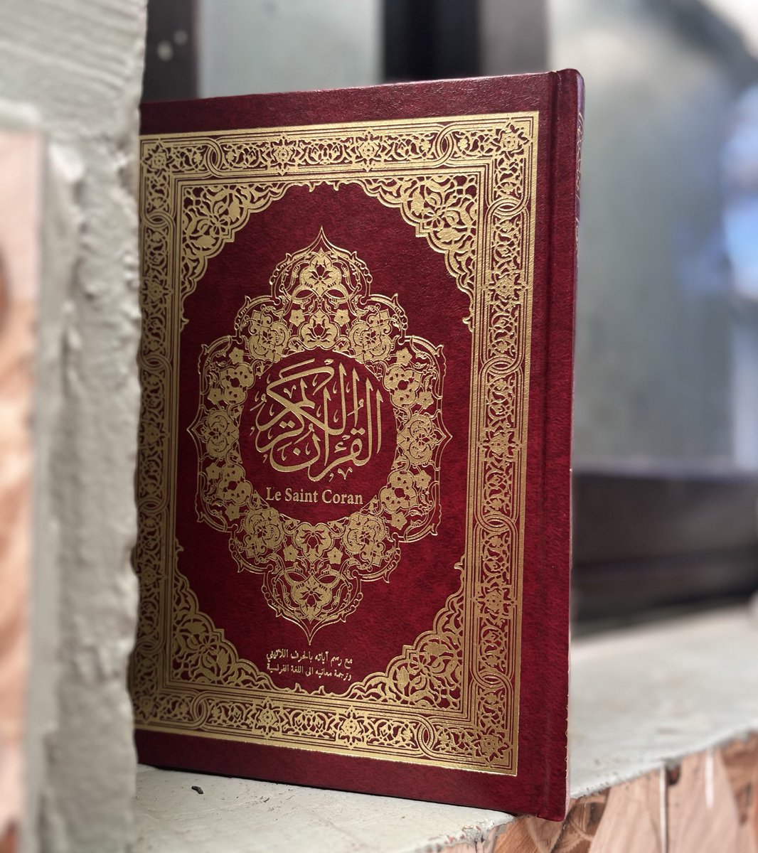 haadijaMouhamed's tweet image. Une personne généreuse souhaite offrir 3 exemplaires du Coran parmi les quotes qui auront plus de like .

TAS: Mercredi 18h in sha Allah