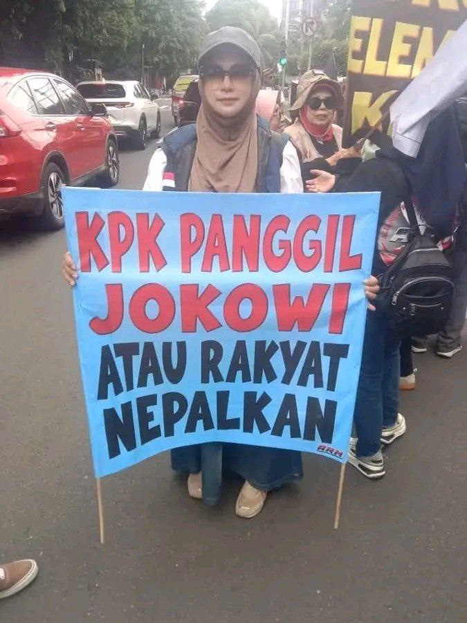 INI BARU BETOOOL !!!
KLO TERUS DIBIARKAN
NEPALKAN !!!
TANGKAP JOKOWI !!!
HUKUM MATI !!!
#NepalkanKPKSontoloyo
#NepalkanKPKSontoloyo