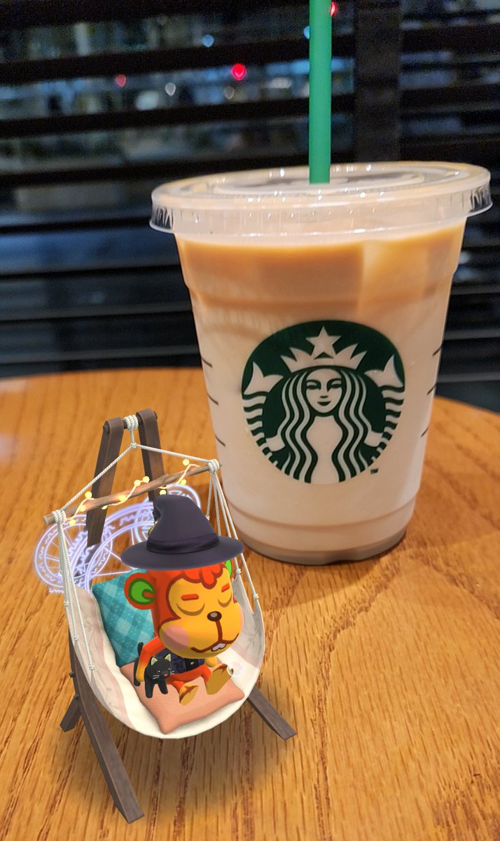 popstep10's tweet photo. 少し涼しくなってきたけどまだアイスコーヒー🥤
おとものくろねこのぬいぐるみ本当に可愛い🫶さすけに持たせてよかったー🐱
 #まいにちさすけ  #ポケ森コンプリート #ポケ森AR https://t.co/QCM6cW4qiC