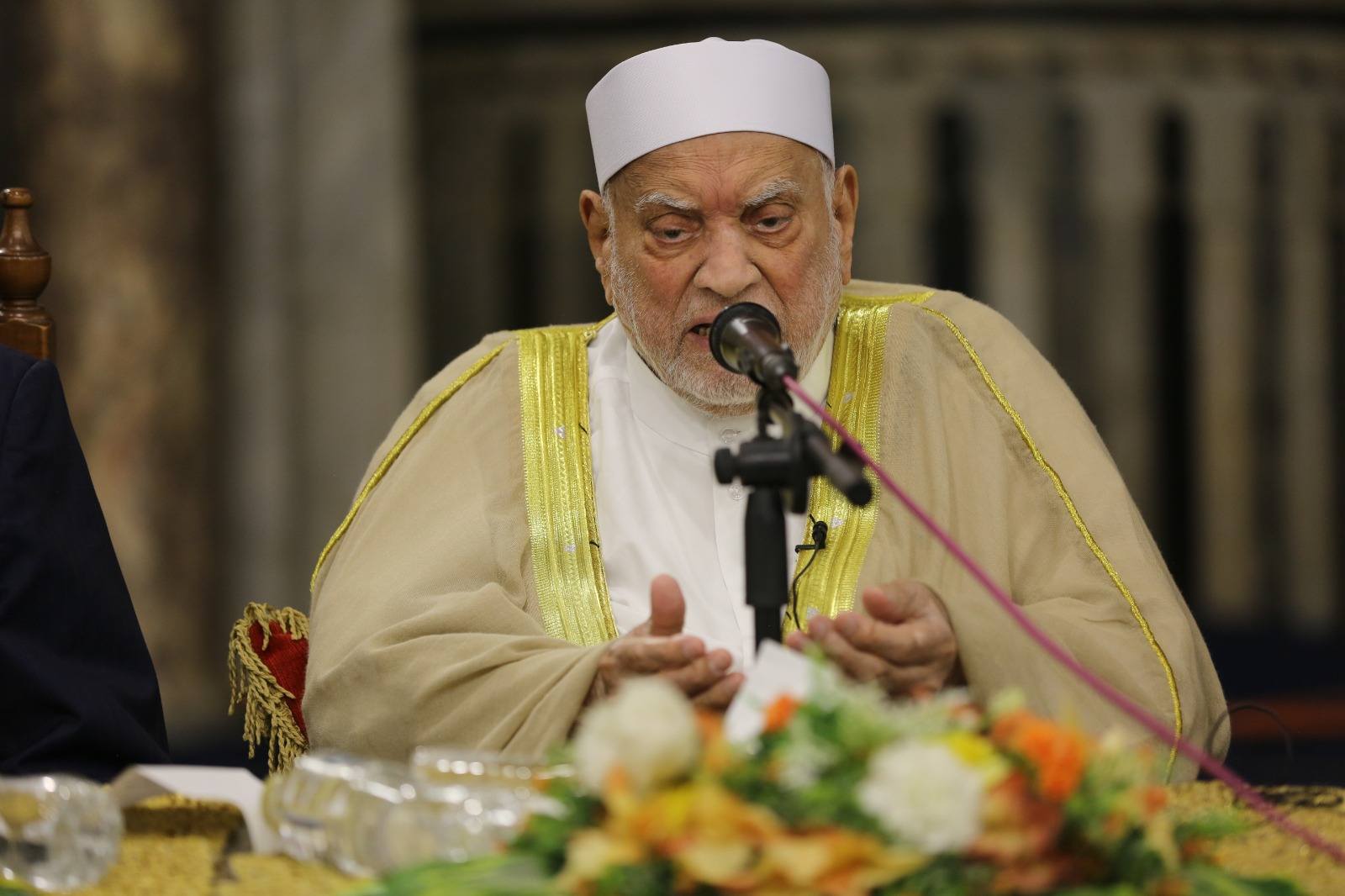 بوابة الوفد آخر لقاء للدكتور أحمد عمر هاشم ب الأزهر خلال محاضرة عن الهجرة النبوية قبل رحيله بأشهر 
